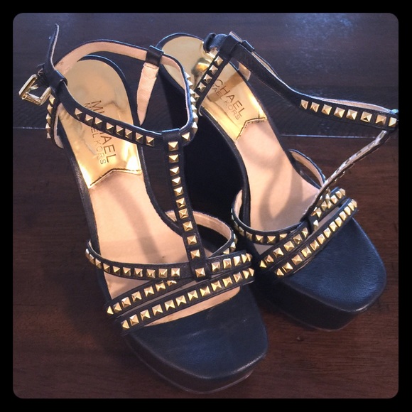 Michael KORS wedges