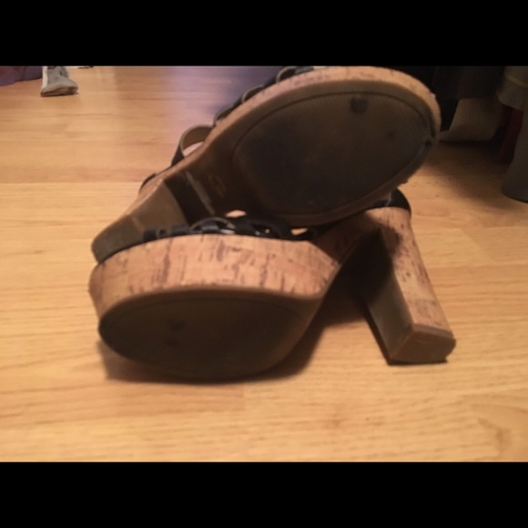 Guess Platform Heeled Sandals - Picture 3 of 3