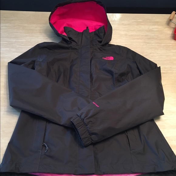 ⚡️SALE⚡️ North Face Jacket
