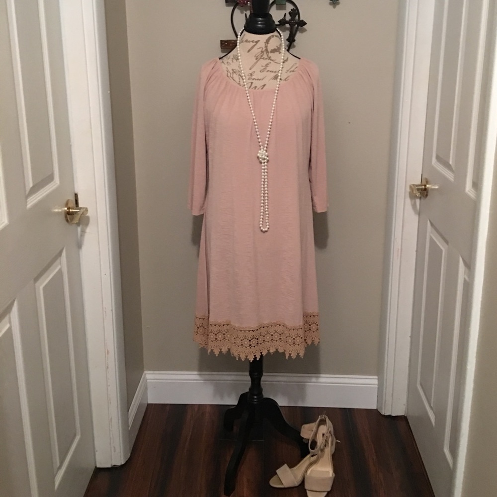 💕Nude Boutique Dress💕