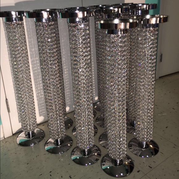Centerpieces pillar