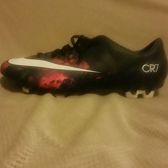 Nike mercurial soccer cleats(CR7 Lava)