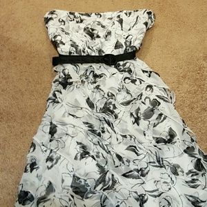 White House Black Market Strapless Classic Dress