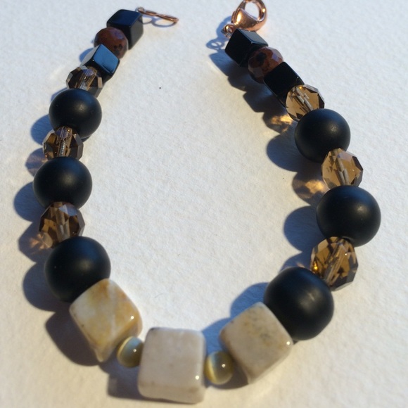 Glass and natural stone bracelet - Picture 2 of 4