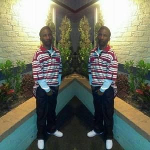 Meet your Posher, Clifford