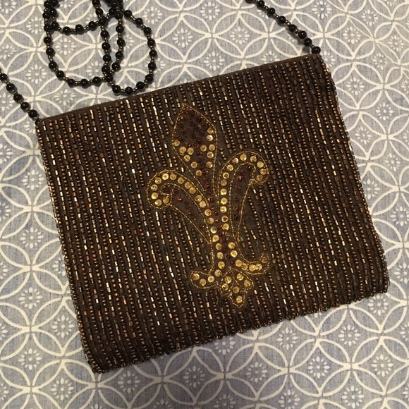 Small cross body beaded purse