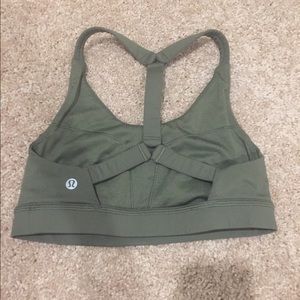 lululemon sports bra size 4