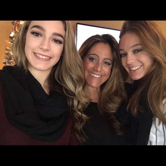 Meet your Posher, Leigh anne