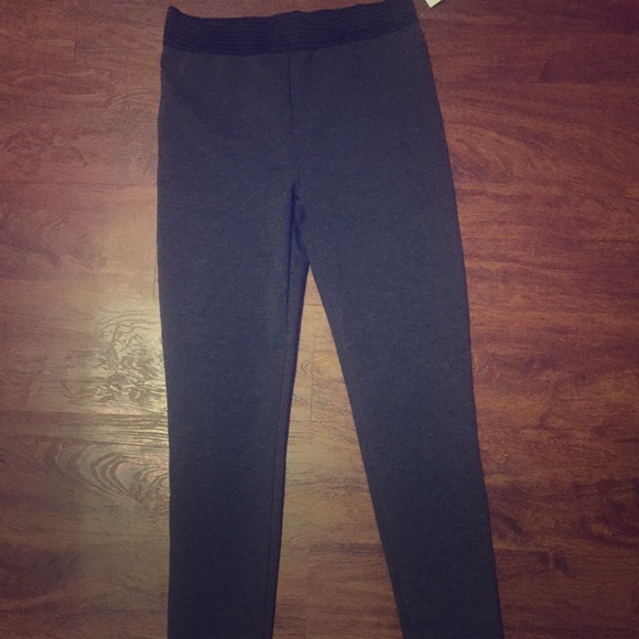 Black and grey leggings from rue 21!