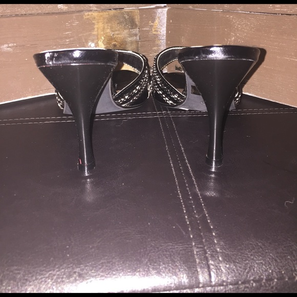 Designer Shoes - Picture 2 of 7