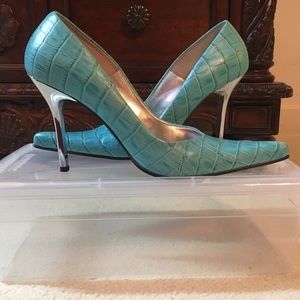 Steve Madden blue heels