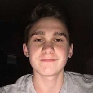 Meet your Posher, Zach