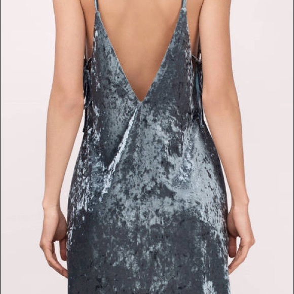 SOLD OUT Velvet Shift Dress - Picture 2 of 3