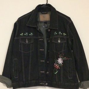 Black Floral Embroidered Denim Jacket