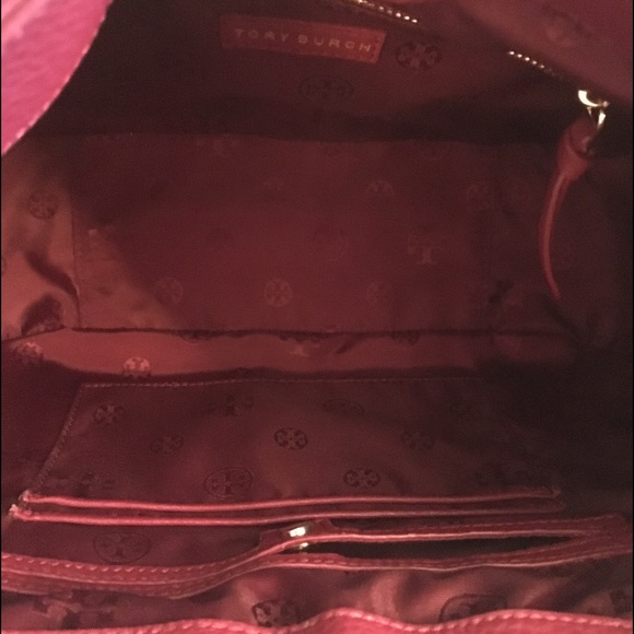 Tory Burch Mercer Slouchy Hobo Handbag - Picture 2 of 4