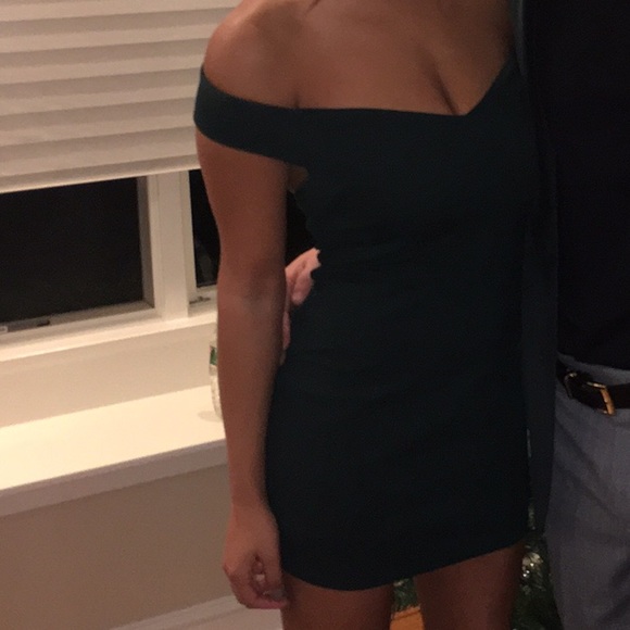 Green off the shoulder mini dress from Tobi - Picture 3 of 4