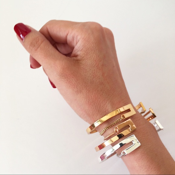 Jenny Bird Gold Mia Cuff. - Picture 3 of 4