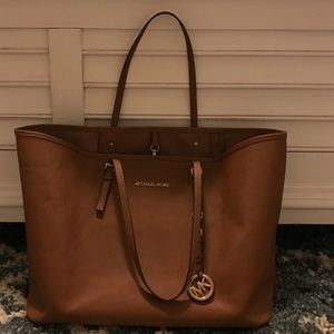 Michael Kors Large Jet Set in Luggage