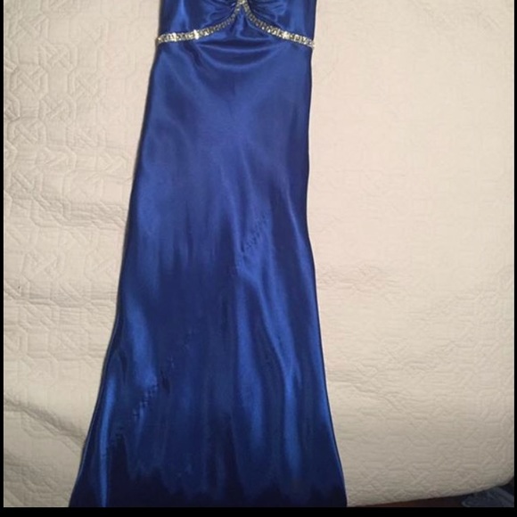 Blue prom dress - Picture 2 of 3