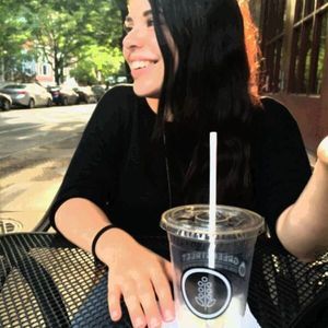 Meet your Posher, Candice