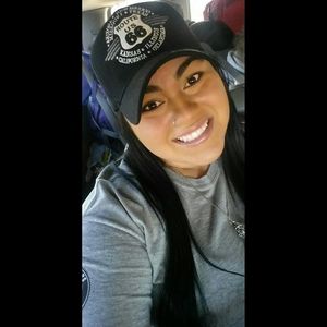 Meet your Posher, Génesis