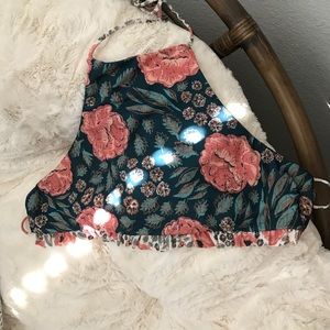 Beach riot bikini top