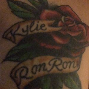 Meet your Posher, Ada