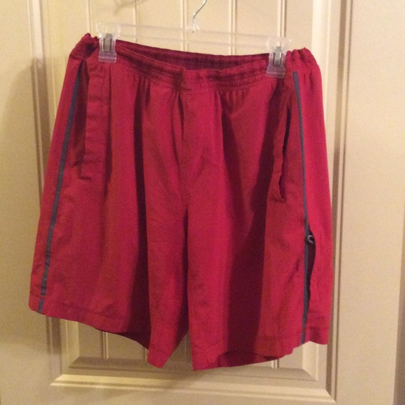 Mens Lululemon shorts. Size large