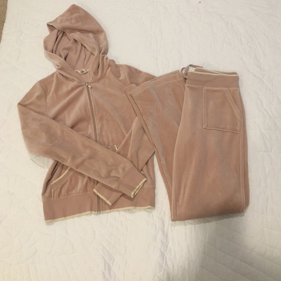 american eagle sweat suit