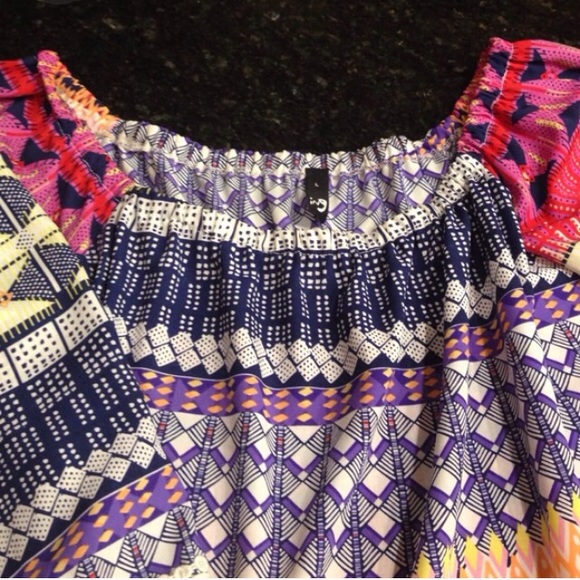 Bohemian Crochet Cuff Like New Tribal Blouse - Picture 2 of 5