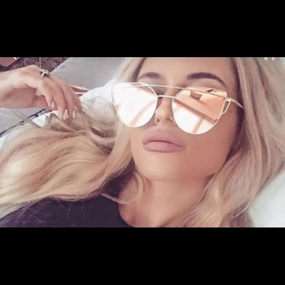 Cateye Mirrored Sunglasses - Picture 7 of 7