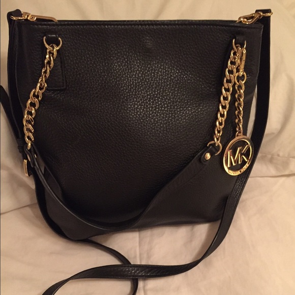 Michael Kors Jet Set Messenger