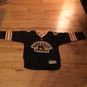Boston Bruins jersey