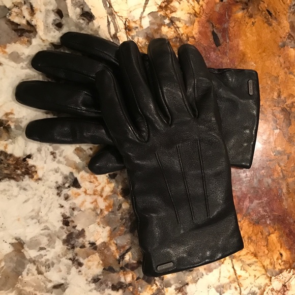 COACH leather gloves