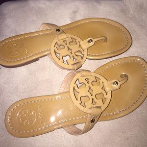 Tori burch sandals size 8