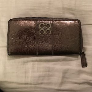 Coach wallet with minimal use