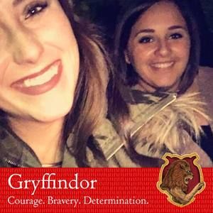 Meet your Posher, Ciara