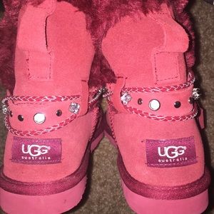 Red uggs