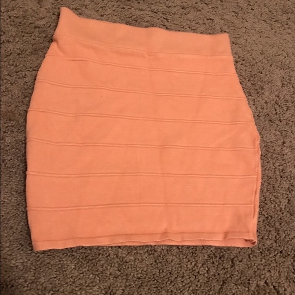 Pink mini skirt!!
