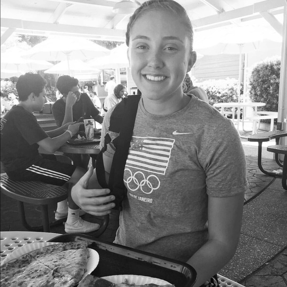 Meet your Posher, Kenna - Picture 1 of 1