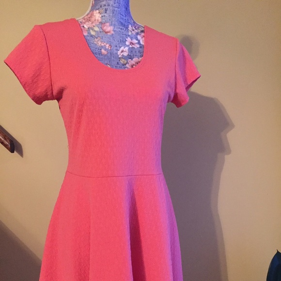 Forever 21 coral dress - size XL