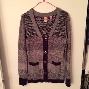 BKE sweater cardigan
