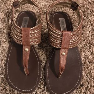 Steve Madden Stagge Sandals Size 6