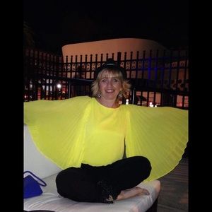 Meet your Posher, Eva