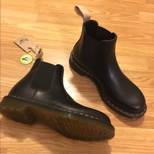 Dr. Marten's Vegan 2976 Chelsea Boots -new w/ tags