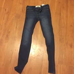 Dark blue hollister jeggings