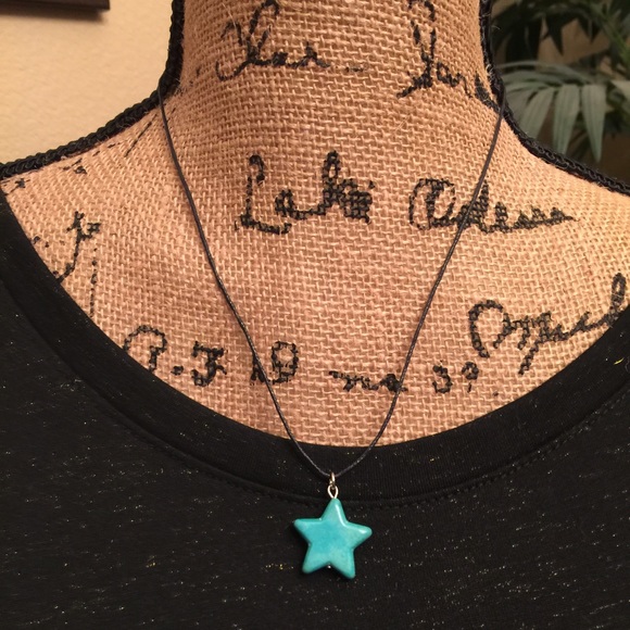 Turquoise Howlite Star Charm necklace