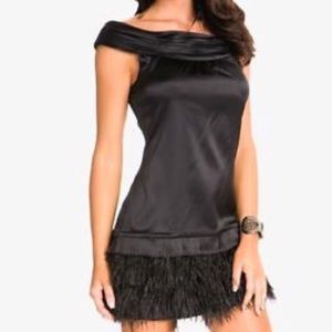 Marciano-CELE FEATHER FRINGE BLACK RUNWAY DRESS