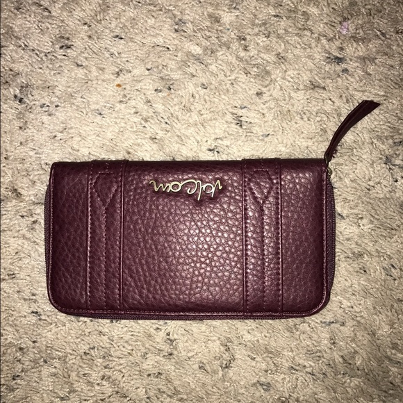 Volcom Handbags - Volcom wallet- never used