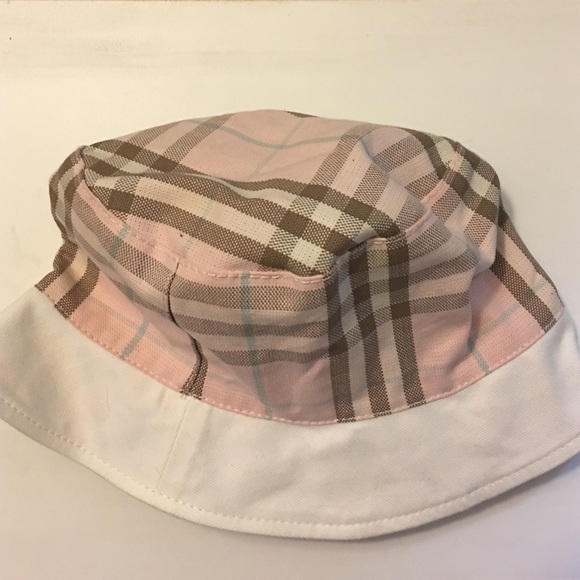 Reversible Burberry Bucket Hat